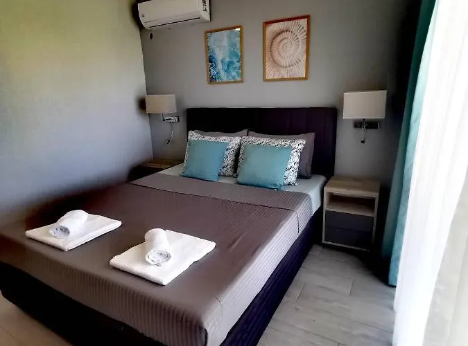 Blue Breeze Sinemoretz