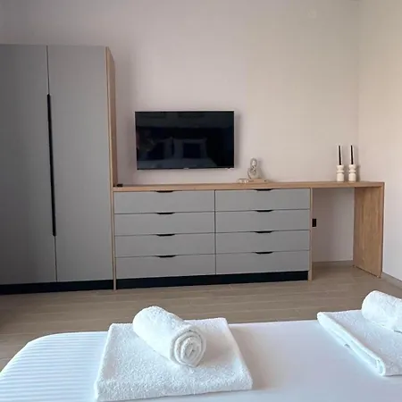 Blue Breeze Guest house Sinemoretz